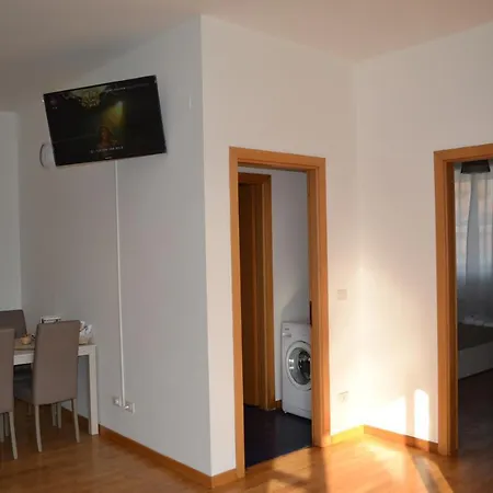 度假居 4 Star Friends Apartments - Self Check-In *