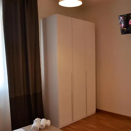 4 Star Friends Apartments - Self Check-In 度假居 博洛尼亚