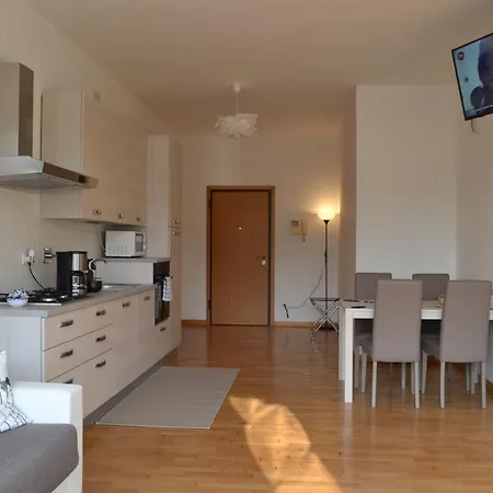 4 Star Friends Apartments - Self Check-In * Μπολόνια