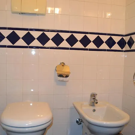 4 Star Friends Apartments - Self Check-In Σπίτι διακοπών *